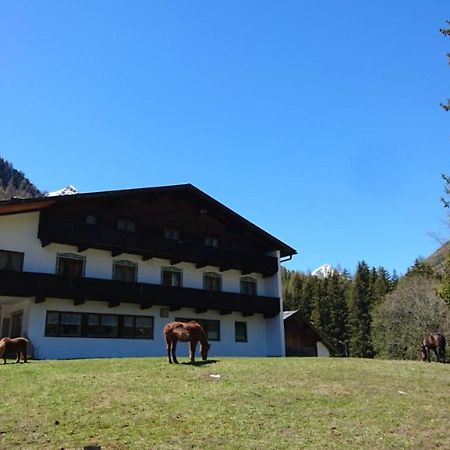 Pension Alpenrose Sankt Sigmund im Sellrain Luaran gambar