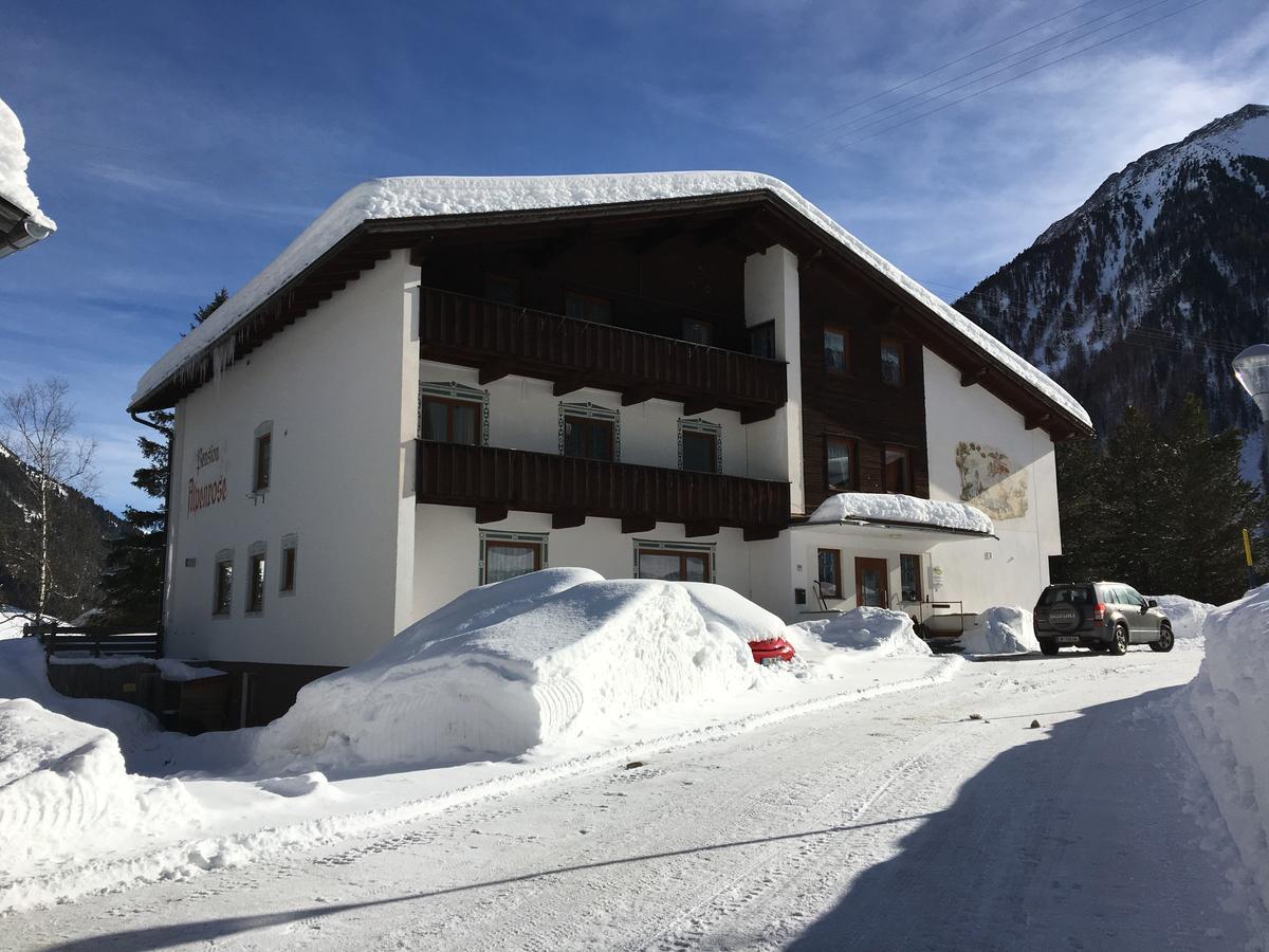 Pension Alpenrose Sankt Sigmund im Sellrain Luaran gambar