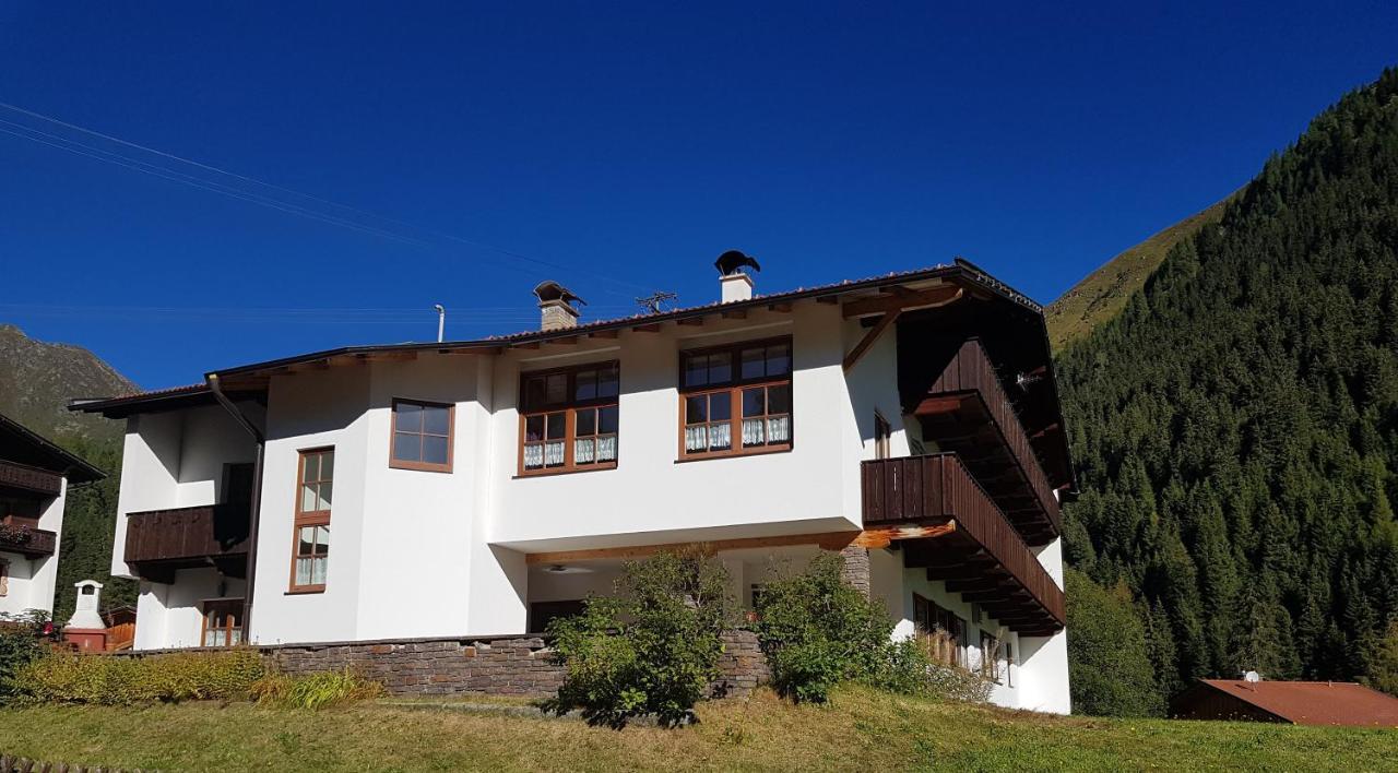 Pension Alpenrose Sankt Sigmund im Sellrain Luaran gambar