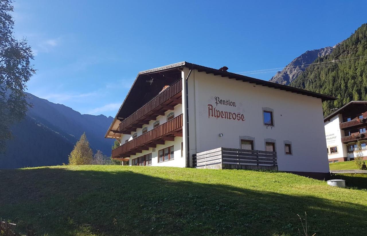 Pension Alpenrose Sankt Sigmund im Sellrain Luaran gambar